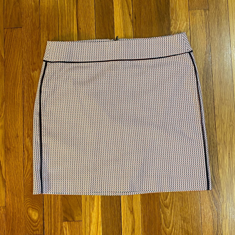 Ann Taylor red, white & blue print skirt